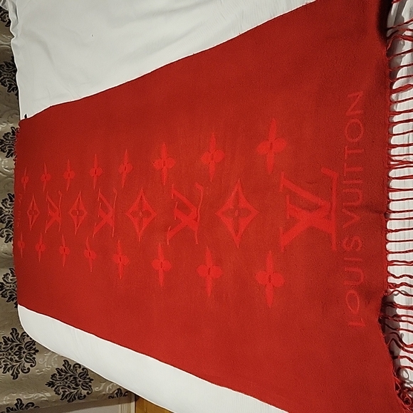 Louis Vuitton Cashmere Shawl - Picture 1 of 5